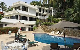 Villa Palmitas acogedor departamento nivel piscina gigante jardines